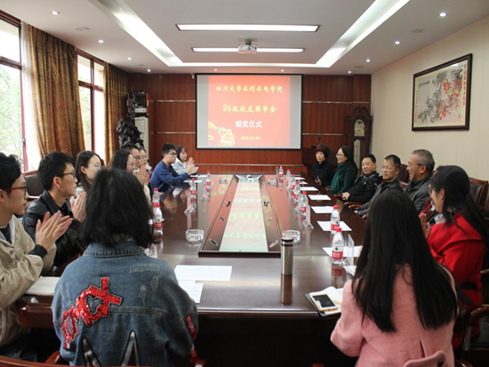 1541988208159876.png 11.png