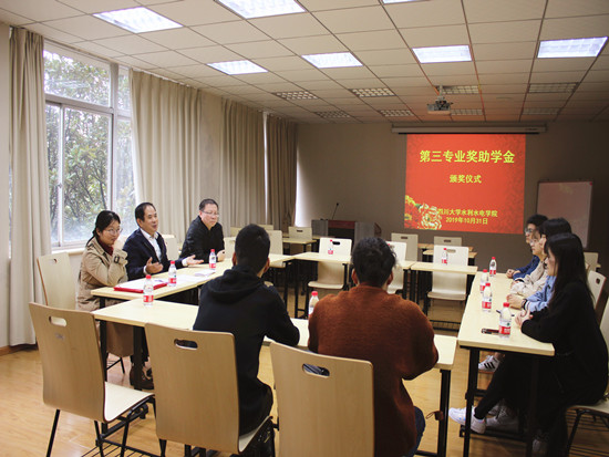 1572506696892419.jpg IMG_3577_副本.jpg